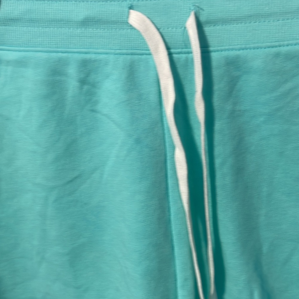 New with tag old navy short - Picture 3 of 3